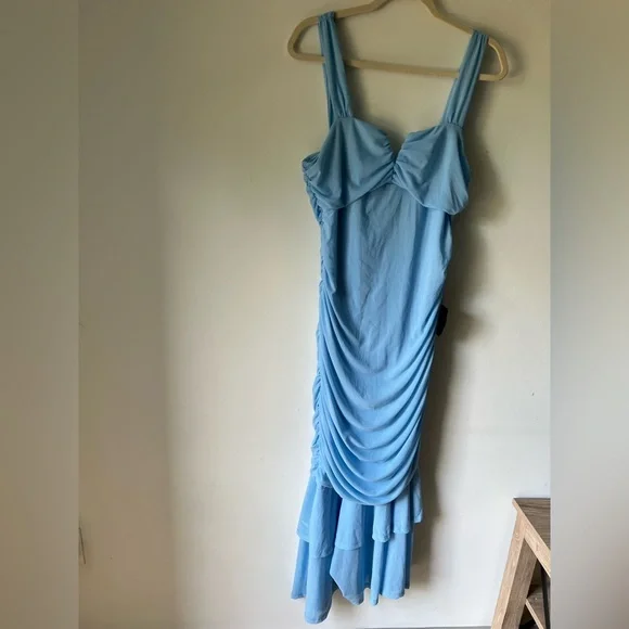 Lulus Blue Ruched Ruffle Midi Dress Size XL NWT - Picture 3 of 6